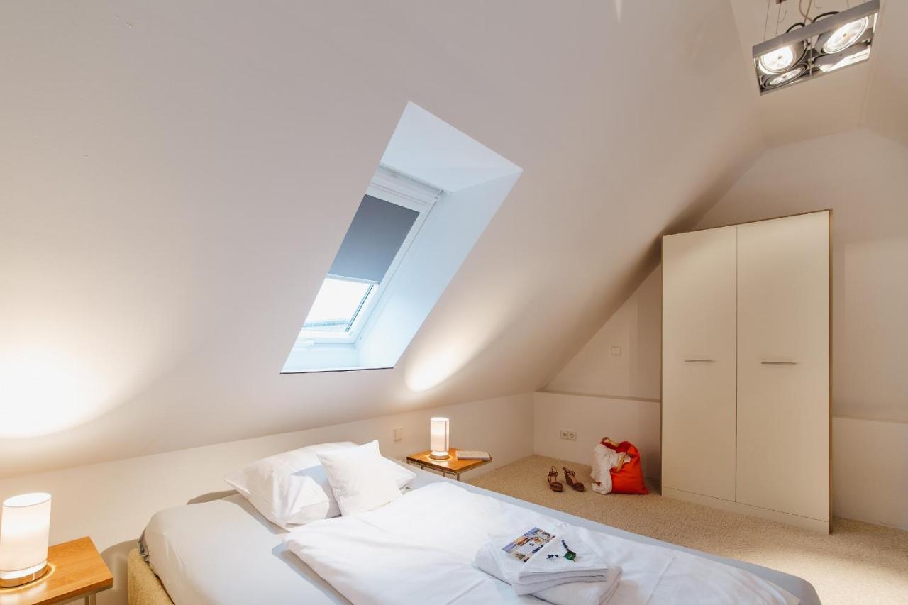 M2 Living Maisonette Apartment No 8 เพรโรว์ ภายนอก รูปภาพ